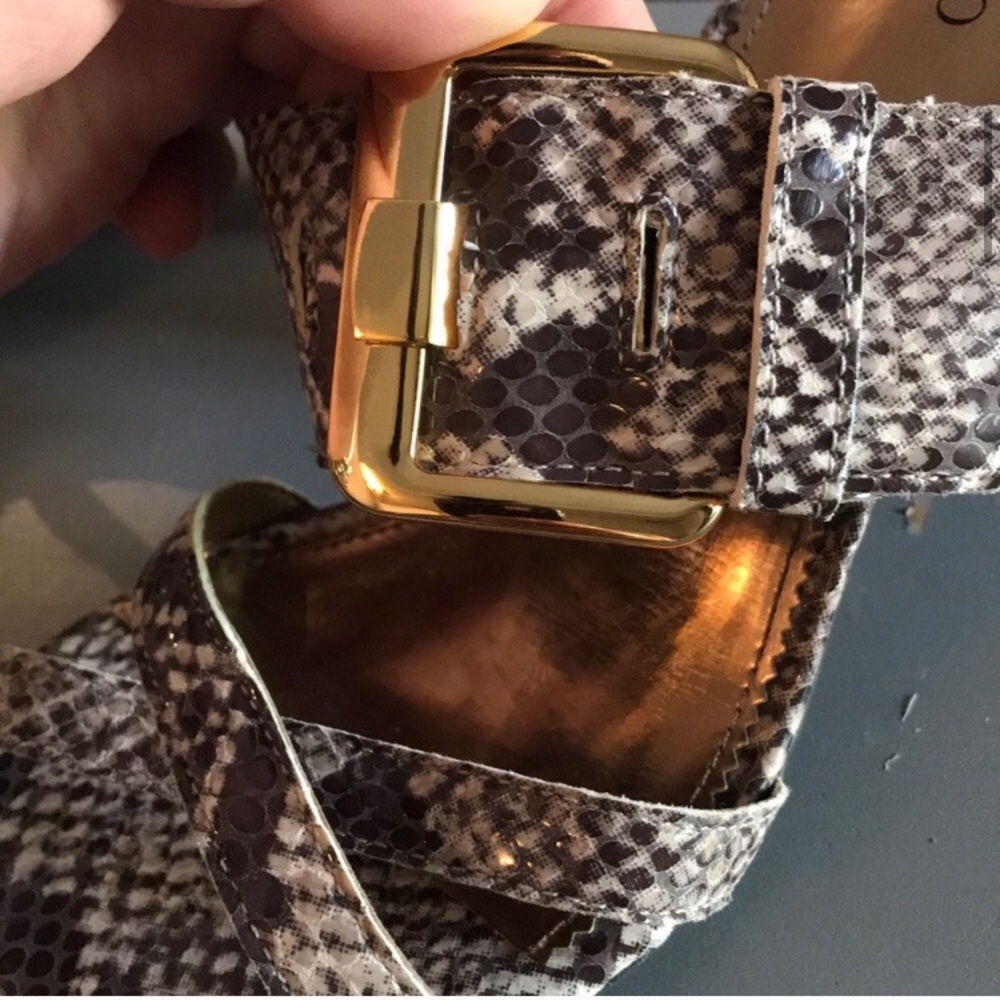 Franco Sarto Snakeskin Genuine Leather Sandals 9 - Picture 3 of 16